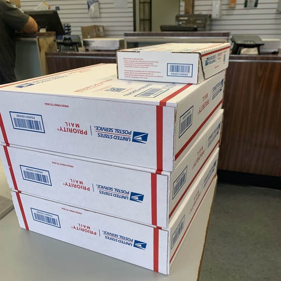 Meet your Posher, Claudia - Picture 5 of 8